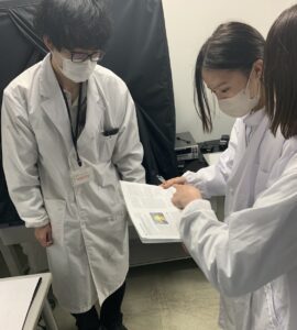 ３年４期特別授業「小金井キャンパス研究室体験」（その１）