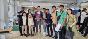 インドネシアからの中高生と交流しました