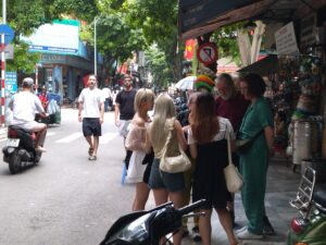 ベトナム・ハノイ市でアントレプレナーシップ研修旅行を実施しました