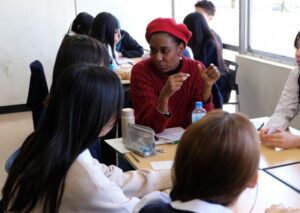 新入生オリエンテーション～留学生との交流プログラム～を行いました