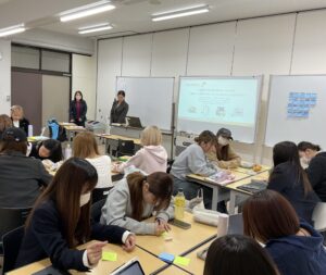 法政大学DEIセンターコーディネーターの先生方に出張授業をしていただきました