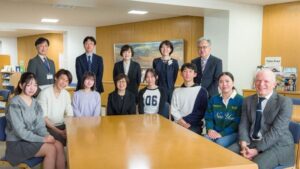 ダイアナ・コー総長とIBコース生徒の対談が法政大学ホームページに掲載されています