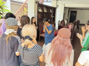 2・3年次生28名がラオスでの8泊10日のPBLグローバル・アントレプレナーシップ研修旅行を実施しました