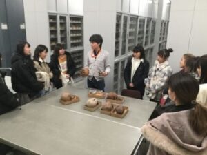 「サピエンス学Ⅱ」で国立科学博物館人類研究部を訪問しました