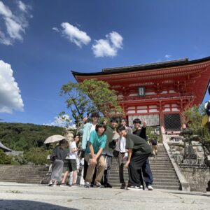 「旅する人の観光学」で神戸・大阪・京都研究旅行を実施しました