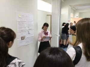 ポスター発表会を実施しました