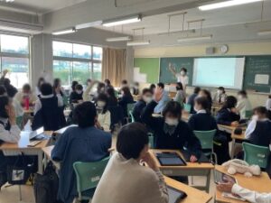 １年次生へのオリエンテーションが行われました